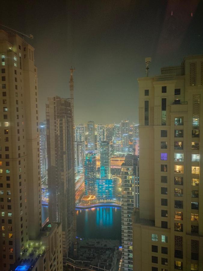 Lunar Cozy Hostel - Jbr Дубай Екстериор снимка